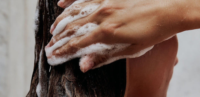 Skumshampoo til hår og krop – klar til nem 2-i-1 pleje?