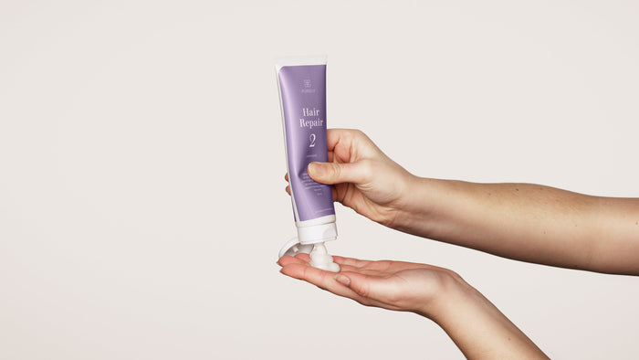 Bedste hårmaske til tørt hår – guide til fugt og glans