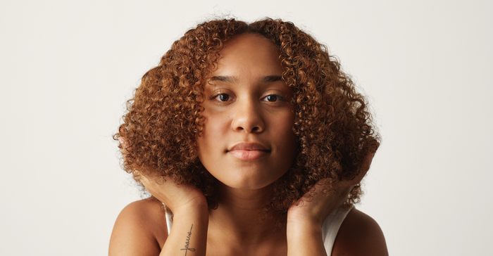 Krøllecreme uden parfume giver definerede krøller med glans