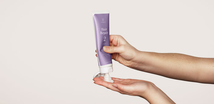 God hårkur til tørt hår, der faktisk virker – undgå 3 fejl