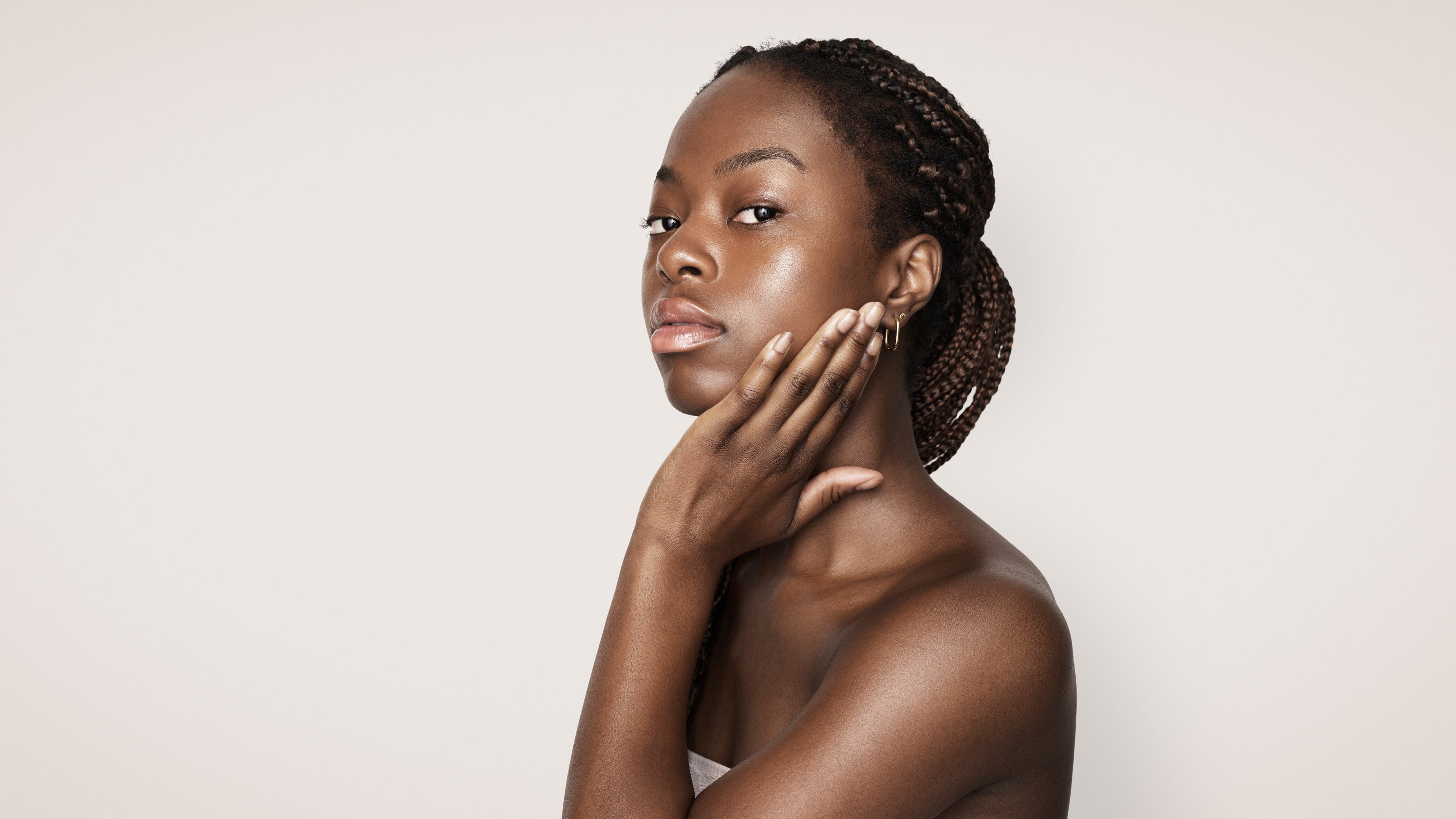 Bedste hyaluronsyre serum og den ene fejl du bør undgå