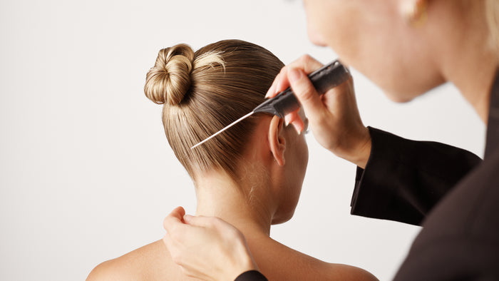 Styling spray guide til volumen, varmebeskyttelse og finish