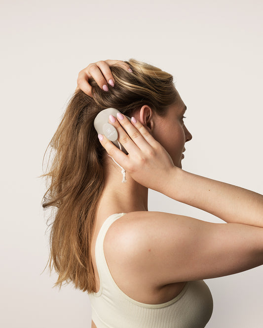 Scalp Brush