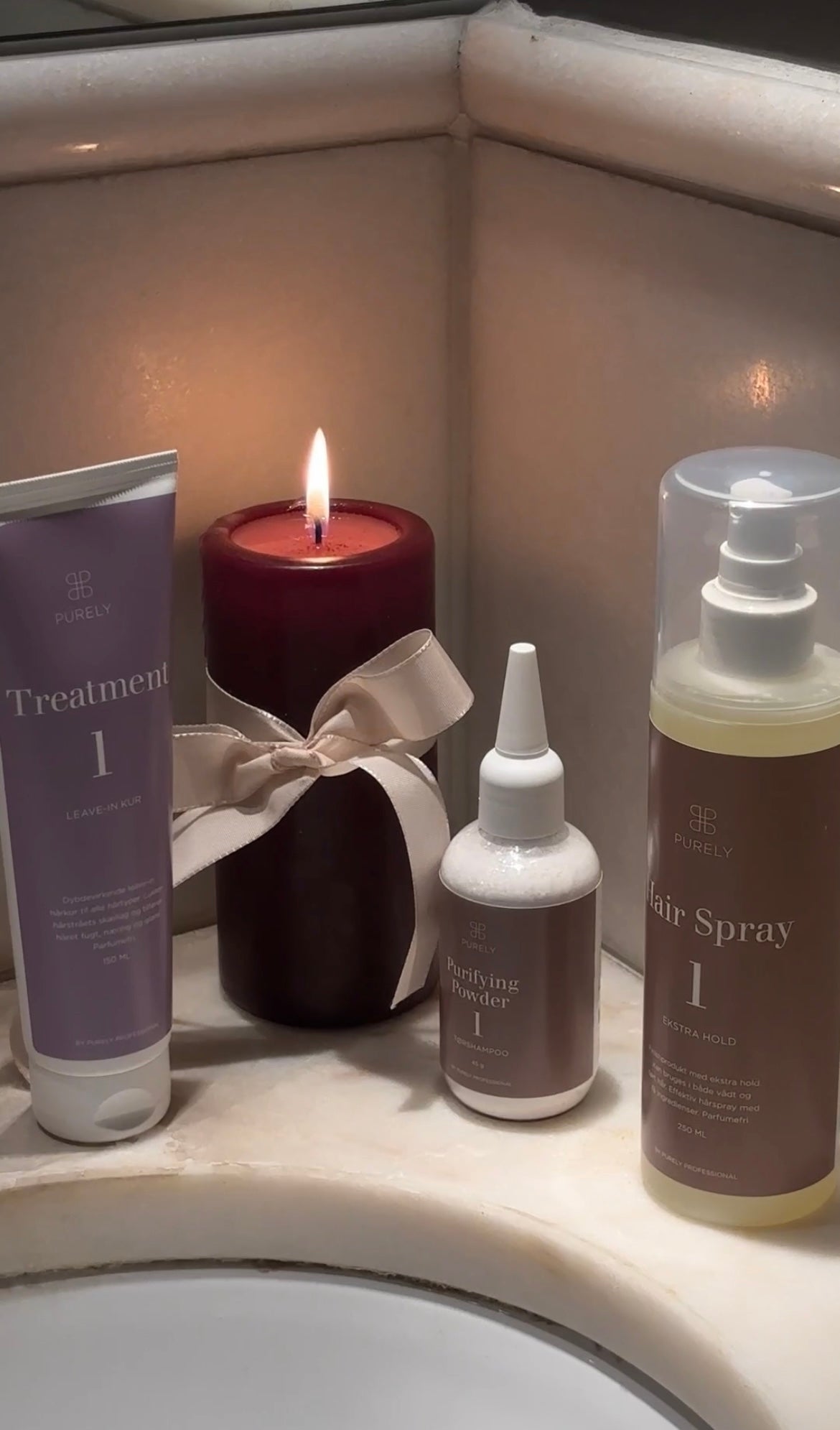 Ho – Ho – Hold The Shower